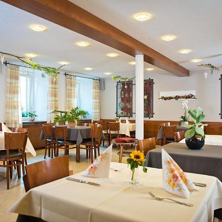 Gasthaus Loewen Hotel Tuttlingen Ngoại thất bức ảnh